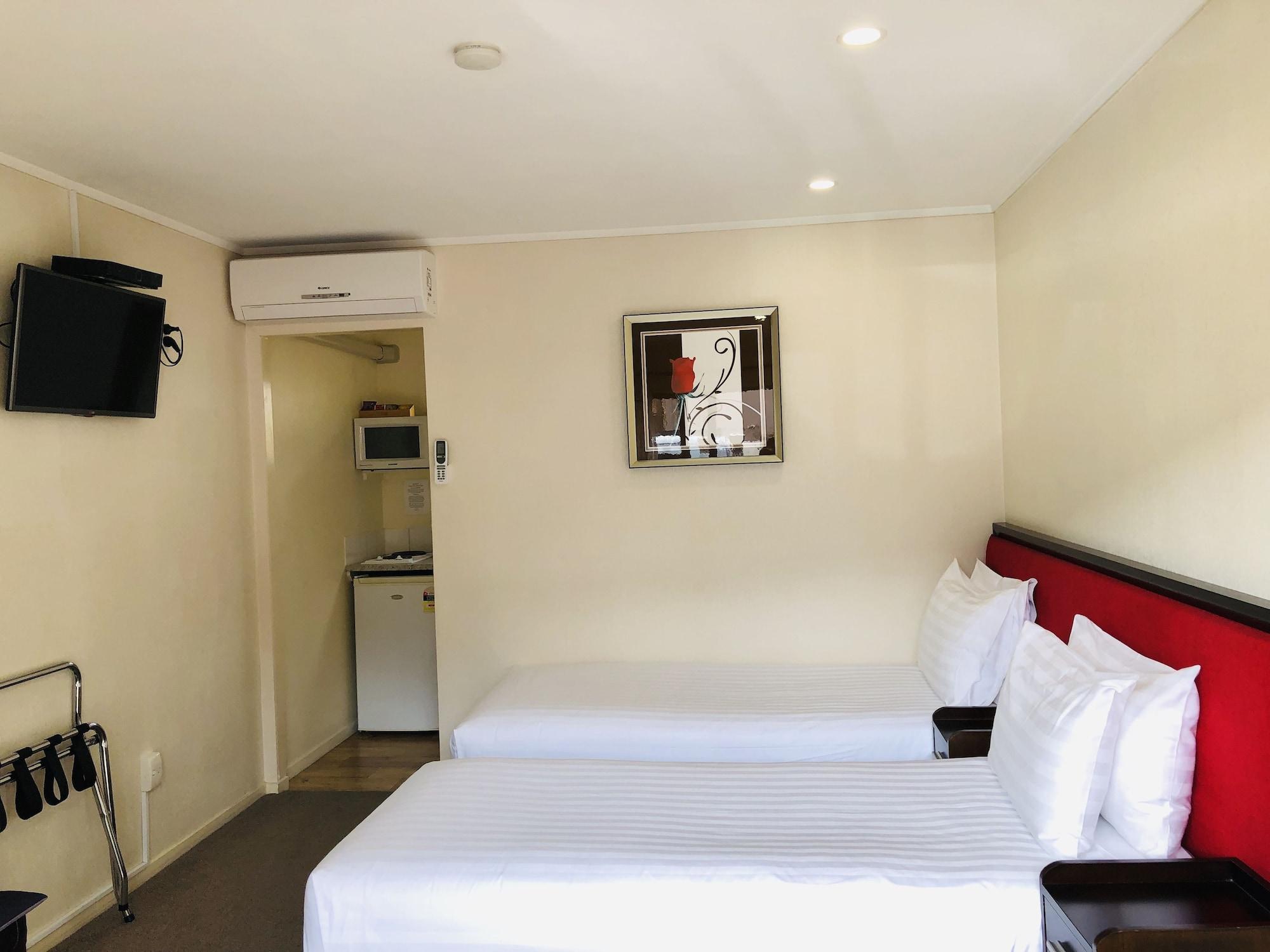 אוקלנד Tudor Court Motor Lodge מראה חיצוני תמונה