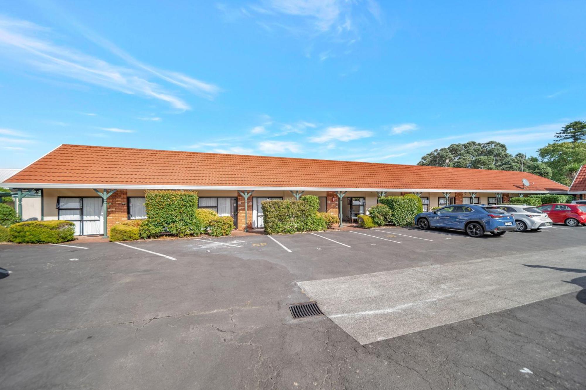 אוקלנד Tudor Court Motor Lodge מראה חיצוני תמונה