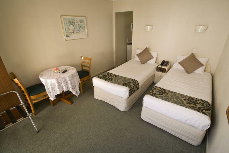 אוקלנד Tudor Court Motor Lodge מראה חיצוני תמונה