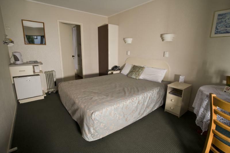 אוקלנד Tudor Court Motor Lodge מראה חיצוני תמונה